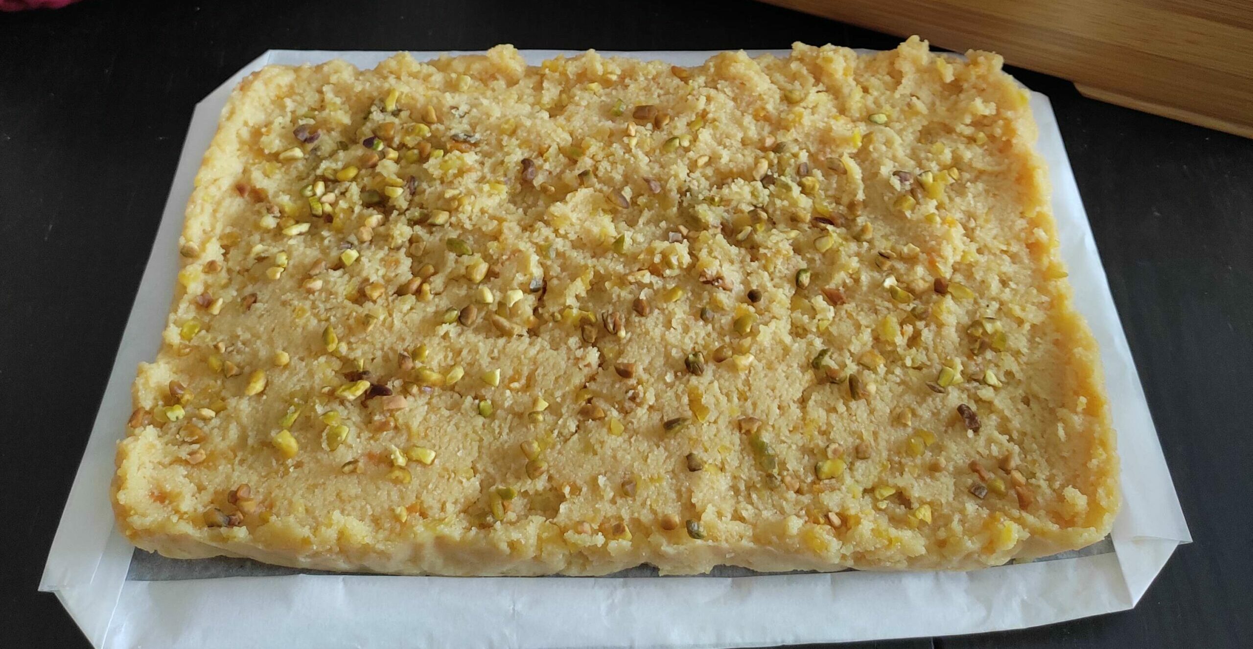 Halva (gâteau parfumé de semoule à la carotte)