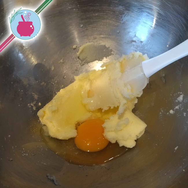 photo ajout des oeufs